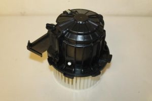 17794215 – 8T1820021 – Kachel Ventilatiemotor