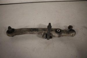 17833305 – 4E0407151L – Querlenker unten links vorne