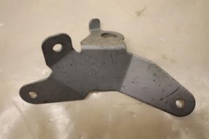 17797518 – 8K0971502H – Steun (diversen)