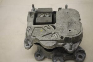 17800683 – 4G0399153T – Getriebe Halterung