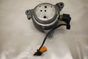 17797029 – 4H0399152AQ – Getriebe Halterung