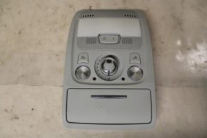 17794796 – 8T0947135BKET1 – Interior lighting, front