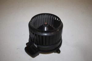 17826609 – 4H2820021B – Heating and ventilation fan motor