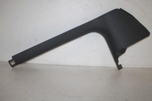 17810204 – 4G18672724PK – A-stijl Afdekkap rechts