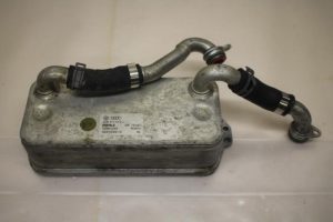 17800028 – 079117015J – Oliekoeler