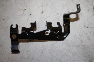 17825347 – 8W0611846S – Steun (diversen)