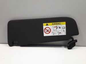 21319600 – 4H1857552EU4 – Zonneklep