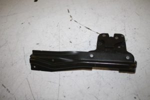 17810690 – 8N0827505A – Slotmechaniek Achterklep