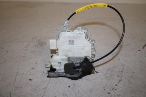 17813909 – 8J2837015E – Deurslot Mechaniek 4Deurs links-voor