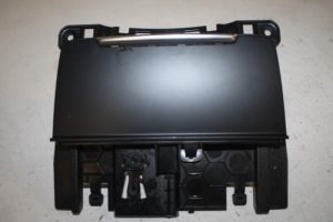 17805084 – 8K0857951V10 – Asbak voor