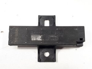 19492017 – 4M0907247A – Keyless entry antenne