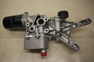 17796595 – 06J117021J – Oliekoeler