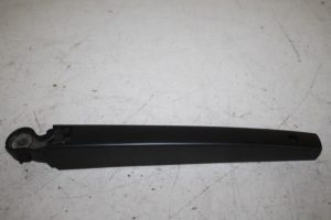 17816578 – 6R6955707B – Ruitenwisserarm achter
