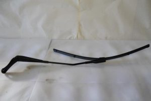 17793115 – 8K19554071P9 – Front wiper arm
