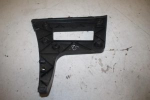 17823804 – 8T8807454A – Bumpersteun rechts-achter