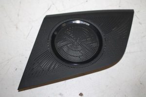 17830152 – 8T0857227A6PS – Speakerkap