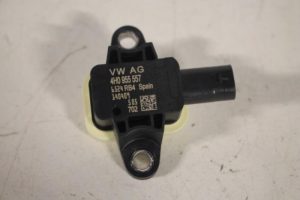 17809283 – 4H0955557 – Airbag Sensor
