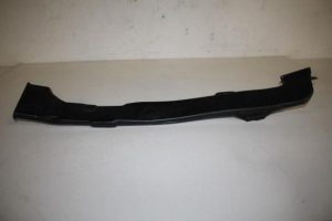 17817713 – 4M0819725B – Luchtgeleider