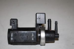 17817575 – 057906628 – Vacuum ventiel