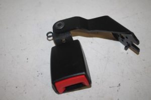 17803977 – 4H08577399B9 – Sicherheitsgurt Schließe links hinten