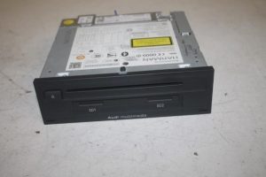 17805736 – 8V0035043J – Regelunit Multi Media