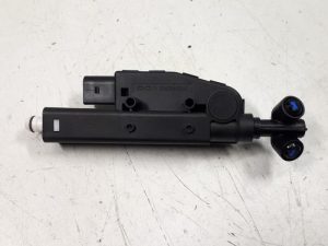 22019328 – 4E0955965A – Headlight washer