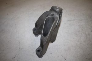 17807321 – 8K0199307AL – Motorsteun