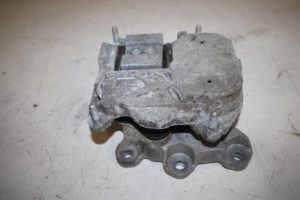 17819178 – 4M0399153L – Getriebe Halterung