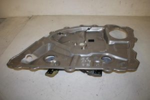 17819280 – 4E0839850 – Rear door window mechanism 4-door, right
