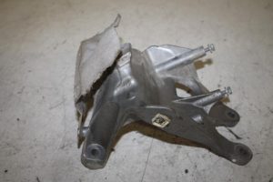 17812134 – 4M0199308AT – Motorlager