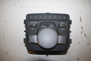 17809585 – 8W0919614T – Regelunit Multi Media