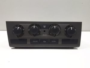 19323880 – 4F1820043F1HA – Climatronic Panel