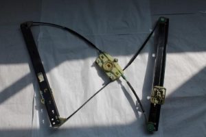 17789509 – 4L0837461B – Window mechanism 4-door, front left