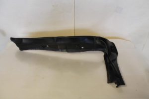 17792573 – 8T0821112A – Schmutzfänger Leiste