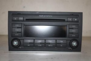 17826163 – 8E0035195AD – Radio