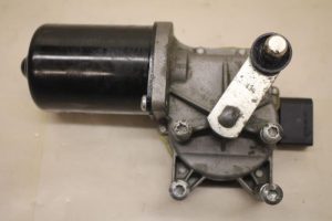 17801082 – 7E1955113 – Front wiper motor