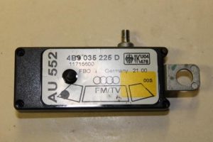 17787133 – 4B9035225D – Antenne Versterker