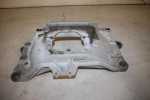 17827400 – 8K0399263BH – Steun (diversen)