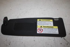 17814132 – 8N8857551A15F – Zonneklep