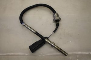 17801796 – 8K0906088B – Uitlaat temperatuursensor