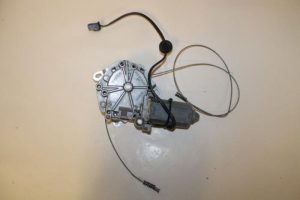 17861549 – 8G0959812 – Door window motor