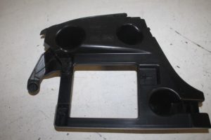 17806468 – 4G5807393 – Bumpersteun links-achter