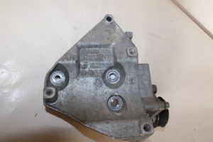 17789922 – 06B260885D – Air conditioning bracket