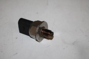 17826037 – 059130758J – Brandstofdruk sensor