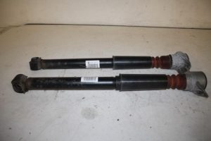 17832101 – 4G5513035D – Schokdemper set