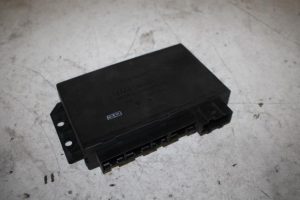 17822996 – 8N8962267B – Centrale Deurvergrendelings Module