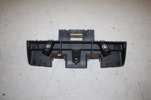 17829760 – 6V0951199A – Steun (diversen)