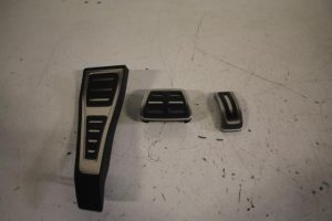 17815481 – 8W2064205A – Pedale Set