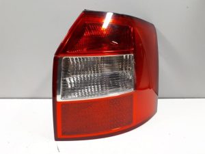 20348236 – 8E9945096 – Achterlicht rechts