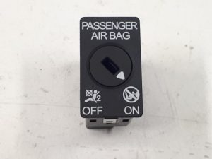 20198886 – 5Q0919237WGI – Airbag switch